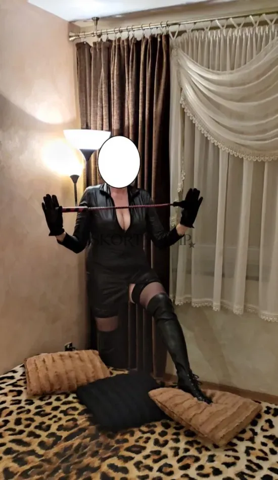 julita-domina